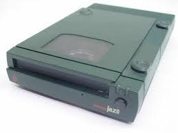 IOMEGA V1000S 10134 JAZ DRIVE 1GB SCSI EXTERNAL