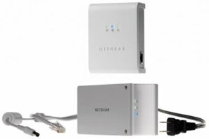 NETGEAR XEPSB103 SPACE-SAVING POWERLINE NETWORK EXTENDER KIT