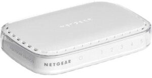 NETGEAR FS605 5-PORT 10/100 MBPS BASE-T ETHERNET SWITCH ROUTER